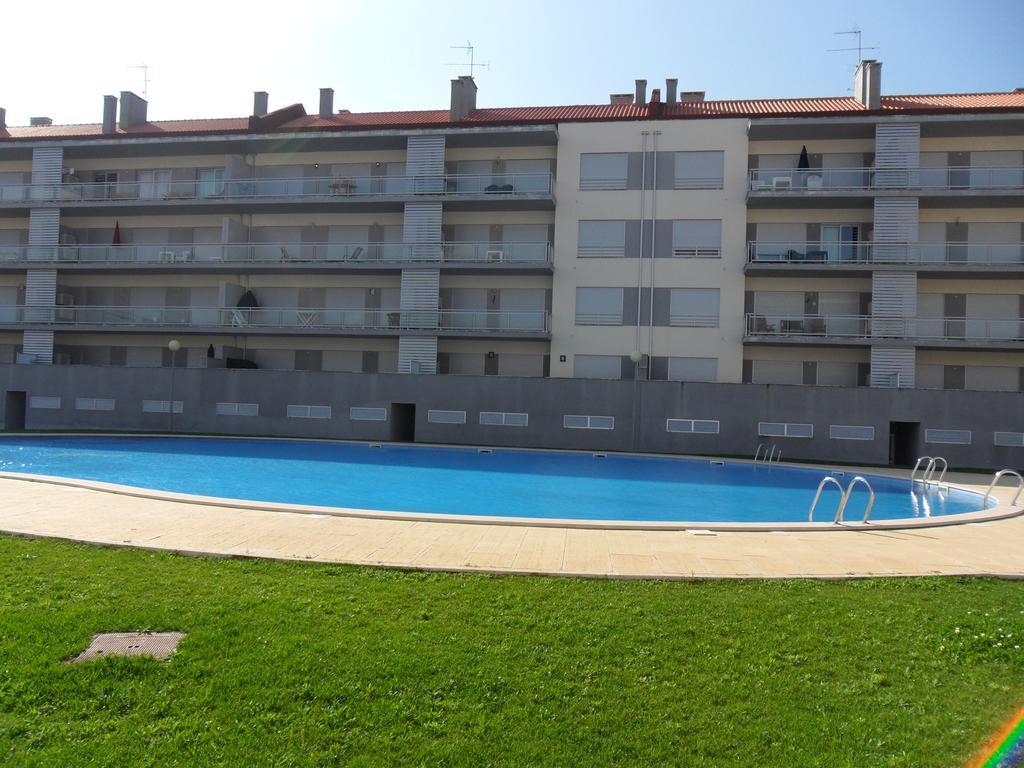 סאו מרטיניו דו פורטו Alojamentos Campo & Mar - T1 Com Piscina מראה חיצוני תמונה